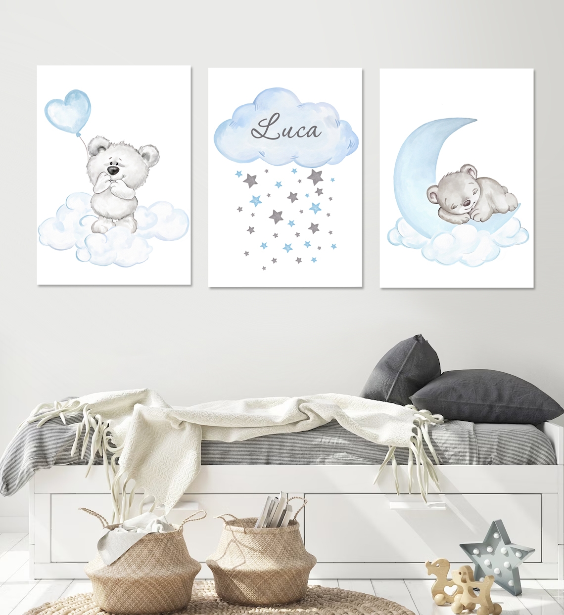 Posters - Björn i molnet och månen / Blå / Personlig / Set om 3
