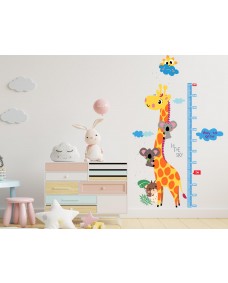 Väggdekor - Giraff med koalor / Mätsticka