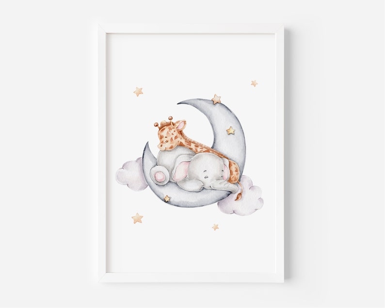 Poster - Baby giraff och elefant som sover i månen