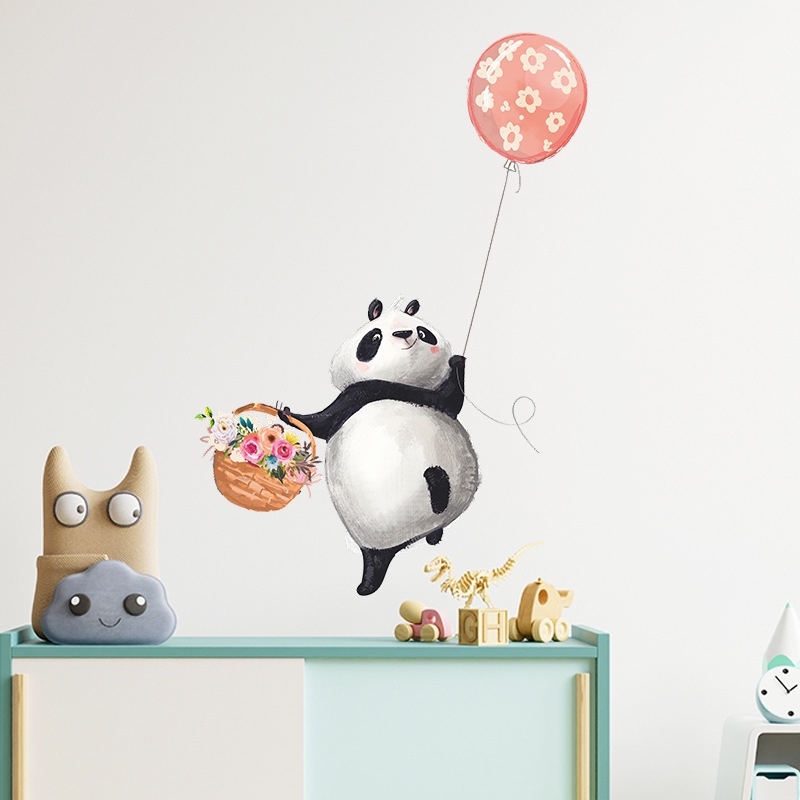 Väggdekal - Panda med blommor och ballong