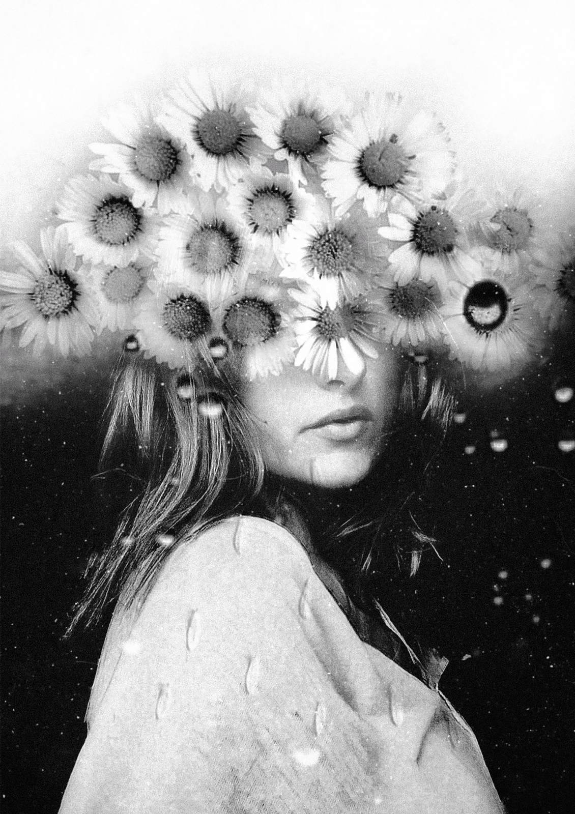 Poster - Surreal Flower Dream