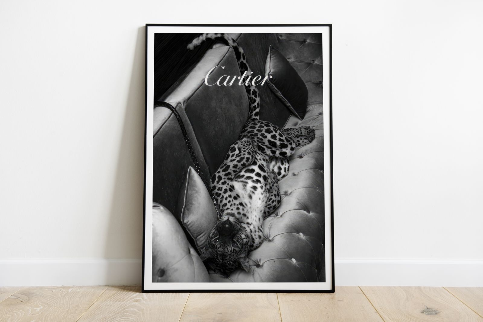 Poster - Leopard på Soffa