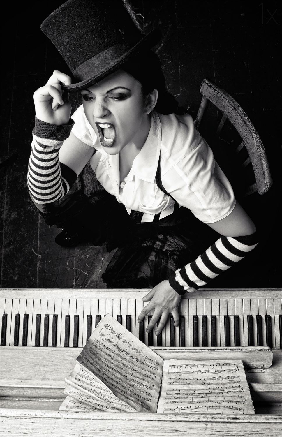 Poster - Pianist Express