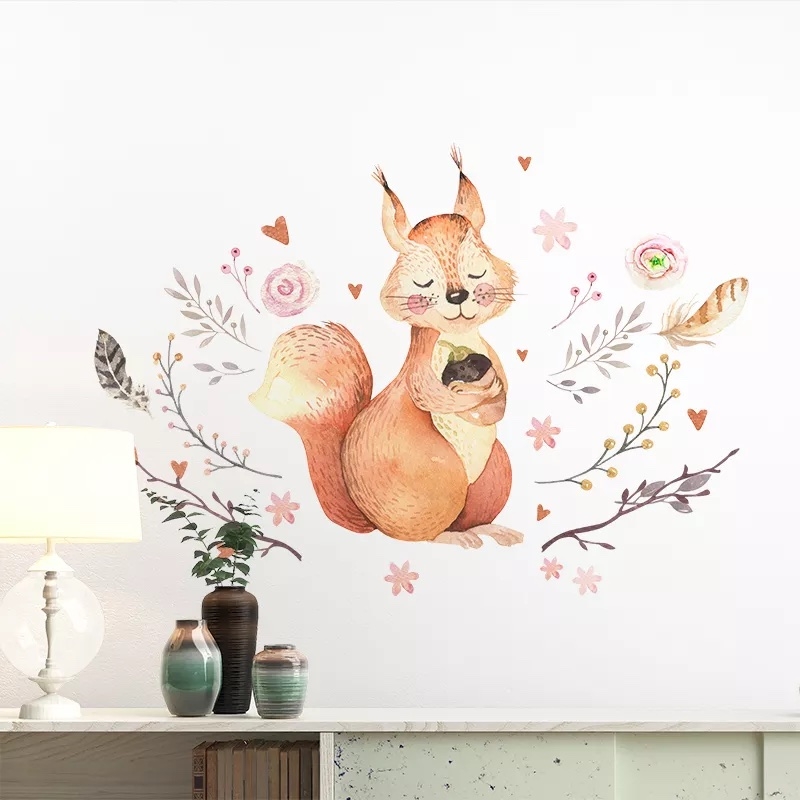 Väggdekal - Ekorre med blommor